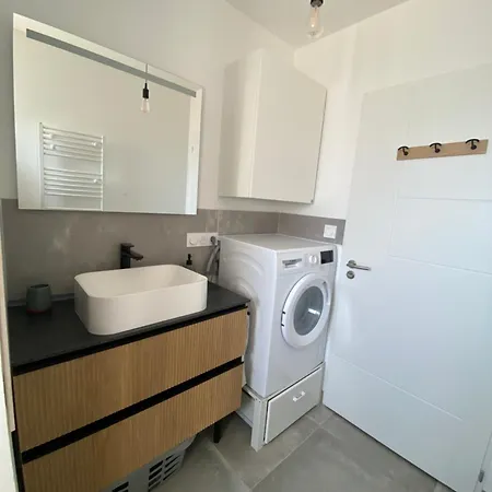 Les Pieds Dans Le Sable * Saint-Jean-de-Monts