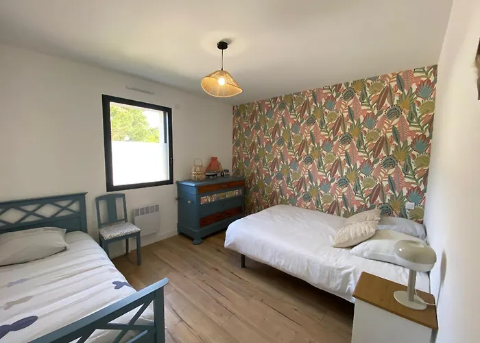 Les Pieds Dans Le Sable